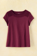 Clarissa Tee