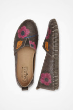 Karalyn Flats by Spring Step®