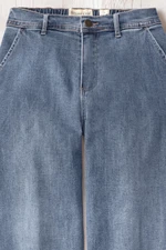 Lantern-Leg Jeans