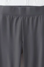 FlexFit Cropped Pants
