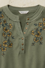 Rustic Floral Waffle Tee