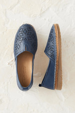 Ava Flats by Walk With Me™