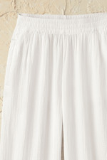 Light As Air Gauze Pull-On Crops