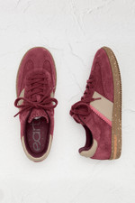 Penny Sneakers by Earth®