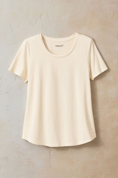 Clarissa Tee