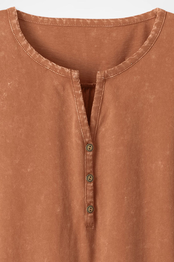 Vintage-Wash Henley