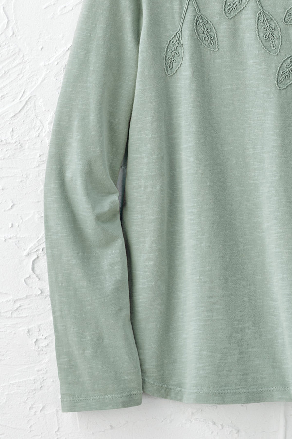 Leaf Embroidered Tee