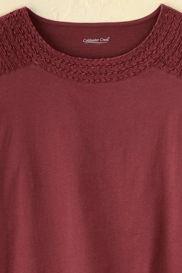 Clarissa Tee