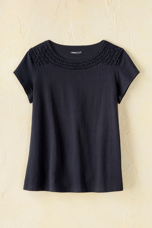 Clarissa Tee
