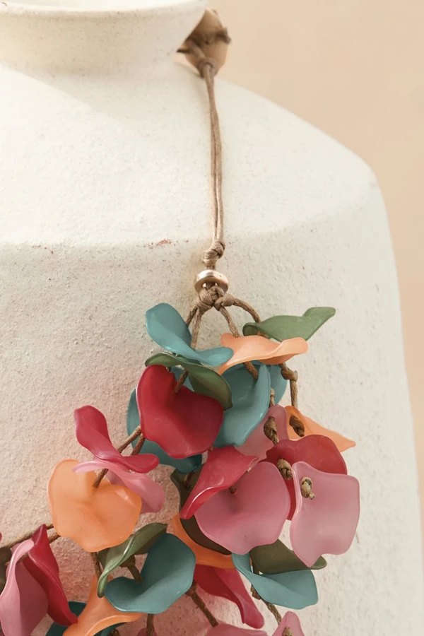Party of Petals Necklace