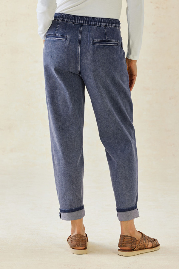 Walkabout Lightweight Tapered Jeans - Coldwater Creek
