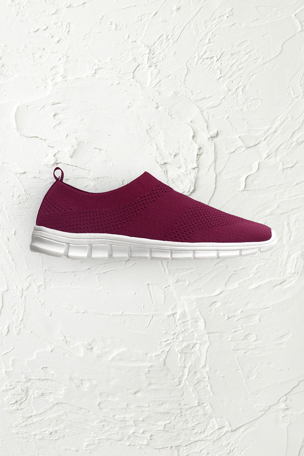 Stride Sneakers by Walk With Me™