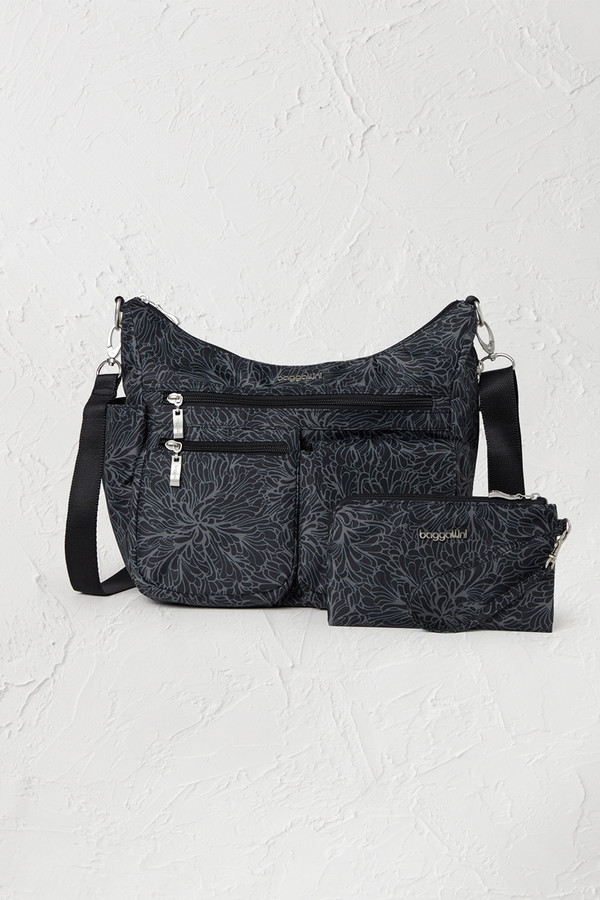 Modern Everywhere Bagg by Baggallini®