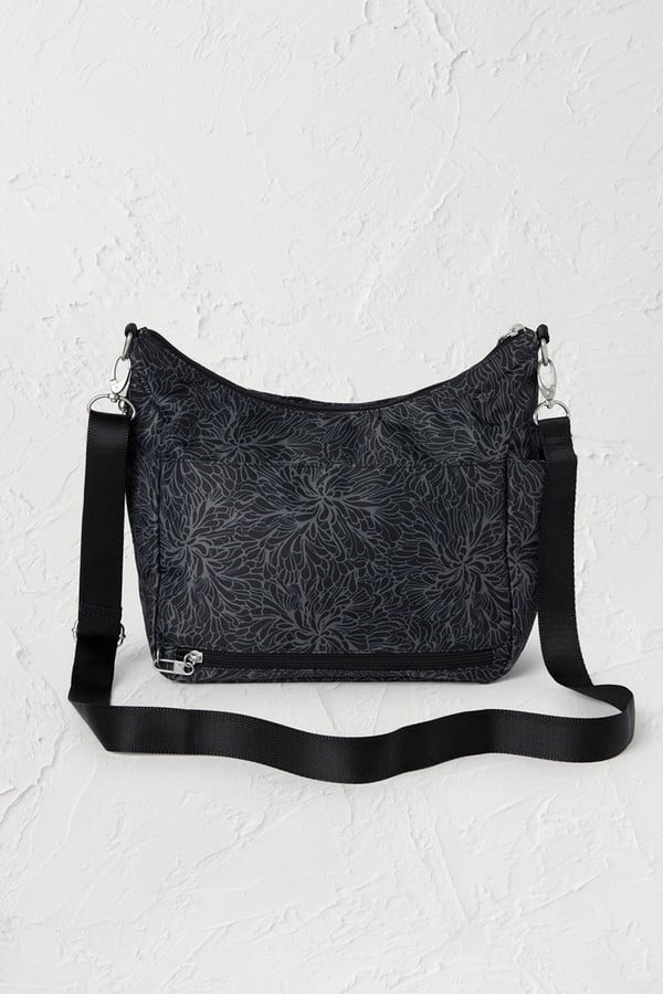 Modern Everywhere Bagg by Baggallini®