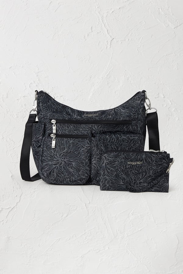 baggallini everywhere travel crossbody bag womens Modern Slim Crossbody, Black, One Size US: Handbags on a day trip Modern Everywhere Bagg by Baggallini
