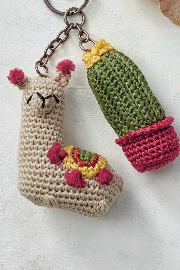 Yarnicharmz Llama Charm by The Sak