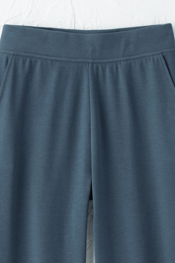 Endless Comfort Crops with Pockets