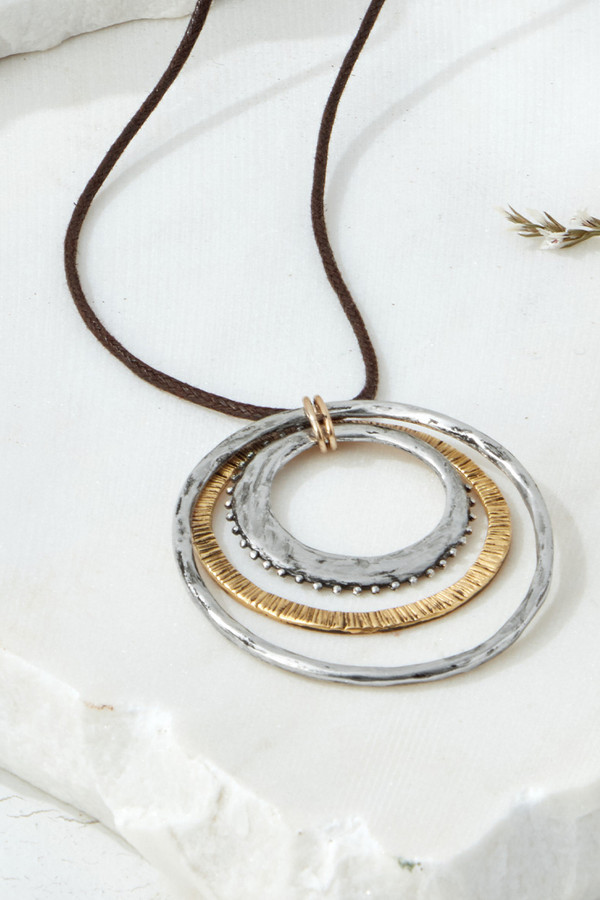 Mixed Metal Circle Necklace