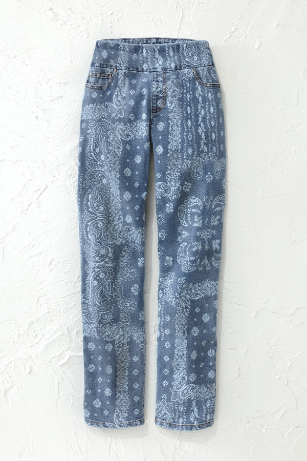 Bandana Print Pull-On Ankle Jeans