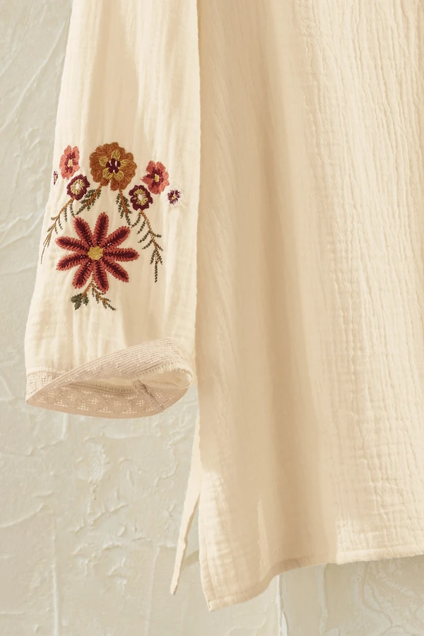 Floral Embroidered Gauze Blouse