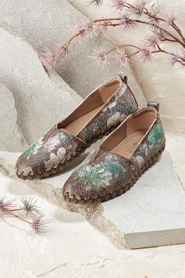 Modesty Flow Flats by Spring Step®