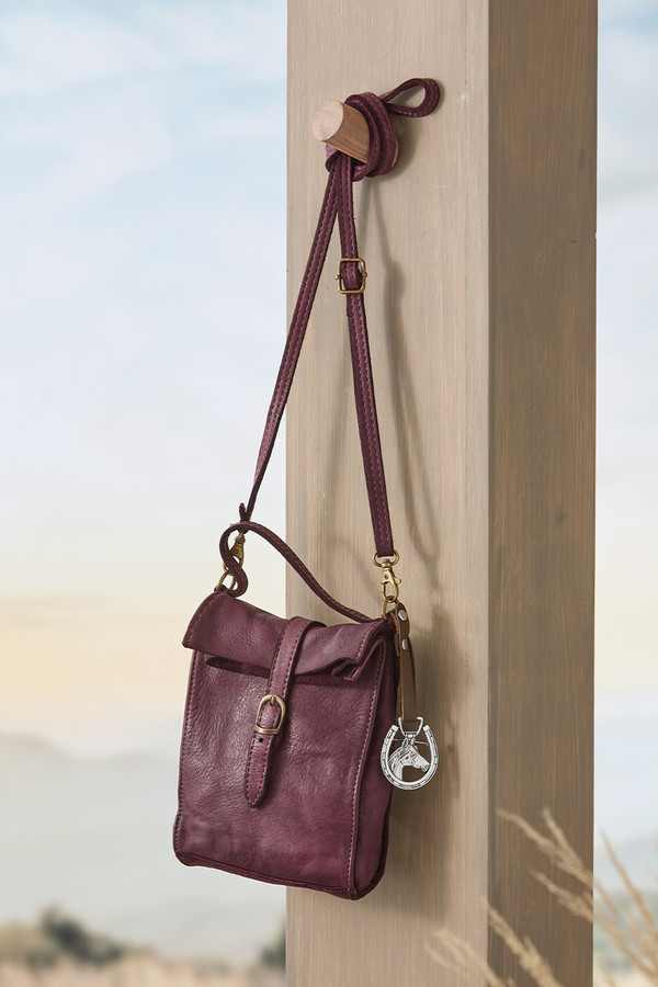 Trail Trotter Bag Charm and Pin
