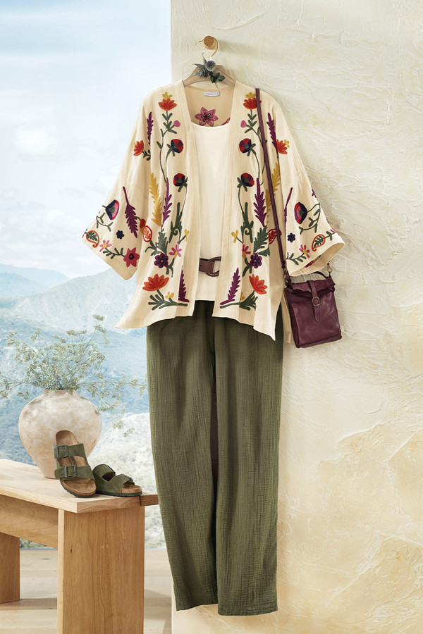 Brilliant Botanicals Embroidered Topper