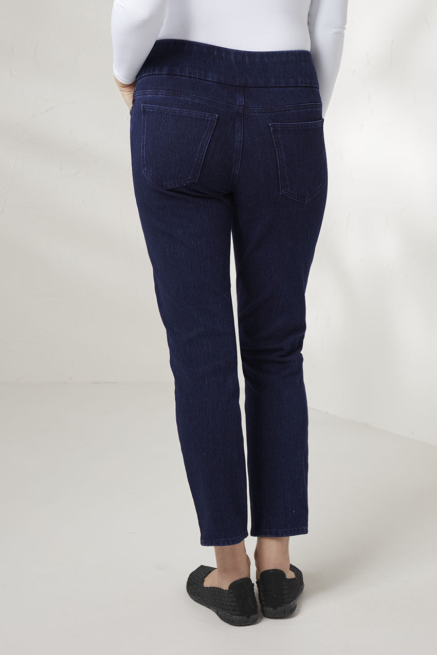Knit Denim Mid Rise Slim-Leg Ankle Jeans