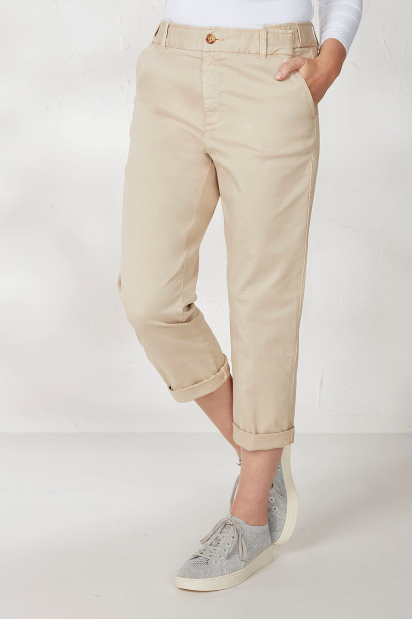 Hidden Stretch-Waist Chino Crops