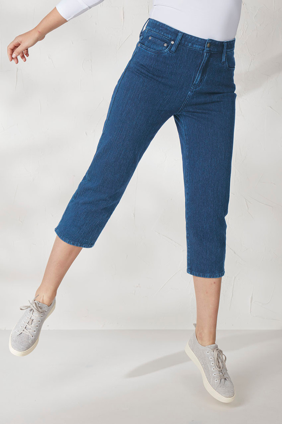 Knit Denim High Rise Straight-Leg Cropped Jeans