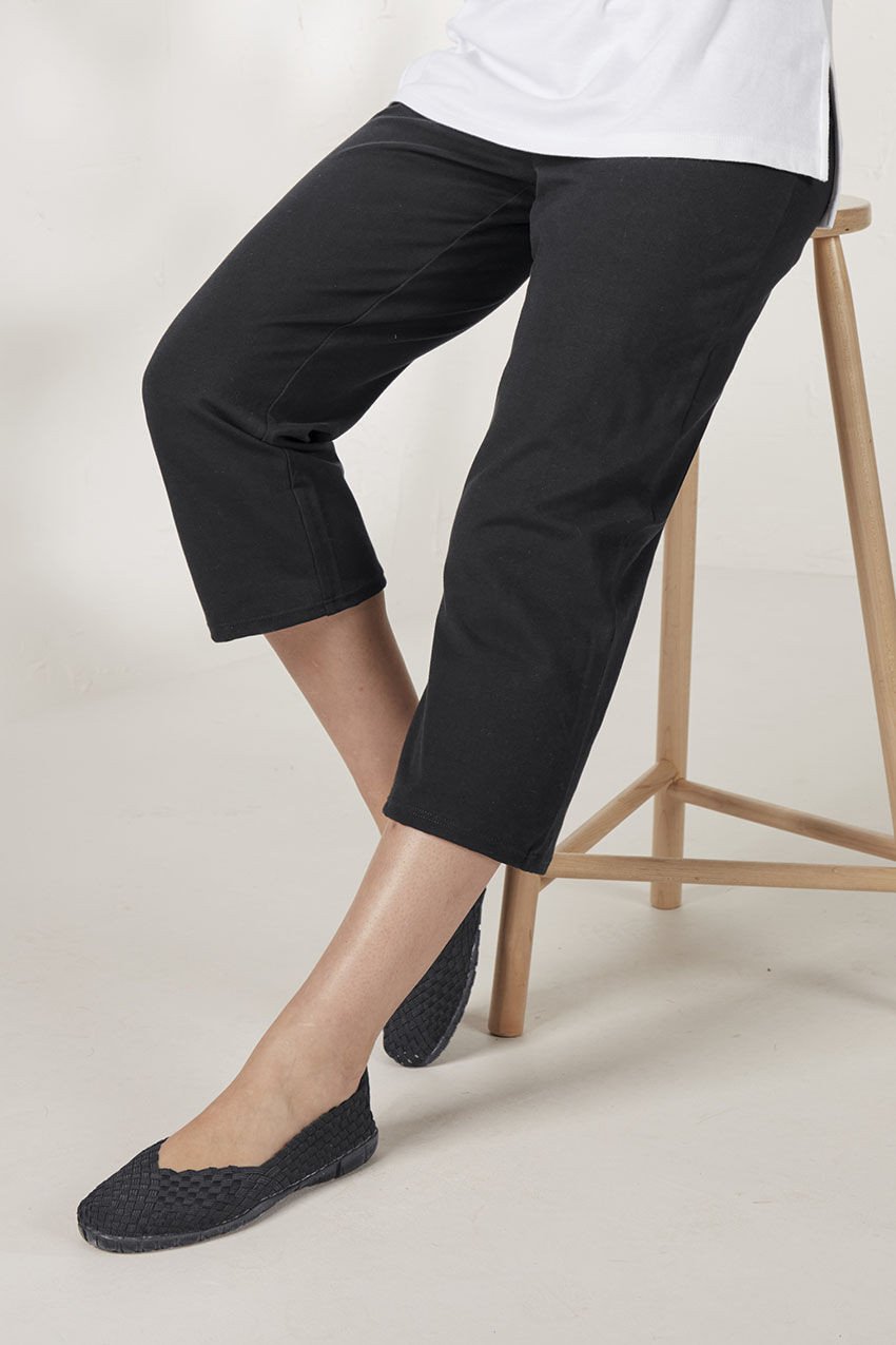 Endless Comfort Cropped Pants