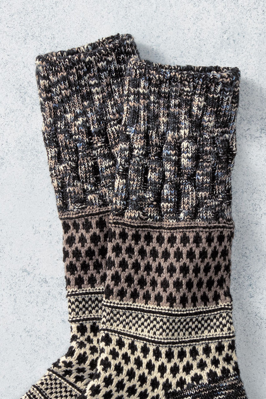 Gallery Textured Crew Socks