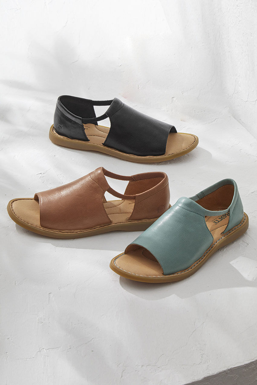Cove Modern Sandals by Børn®