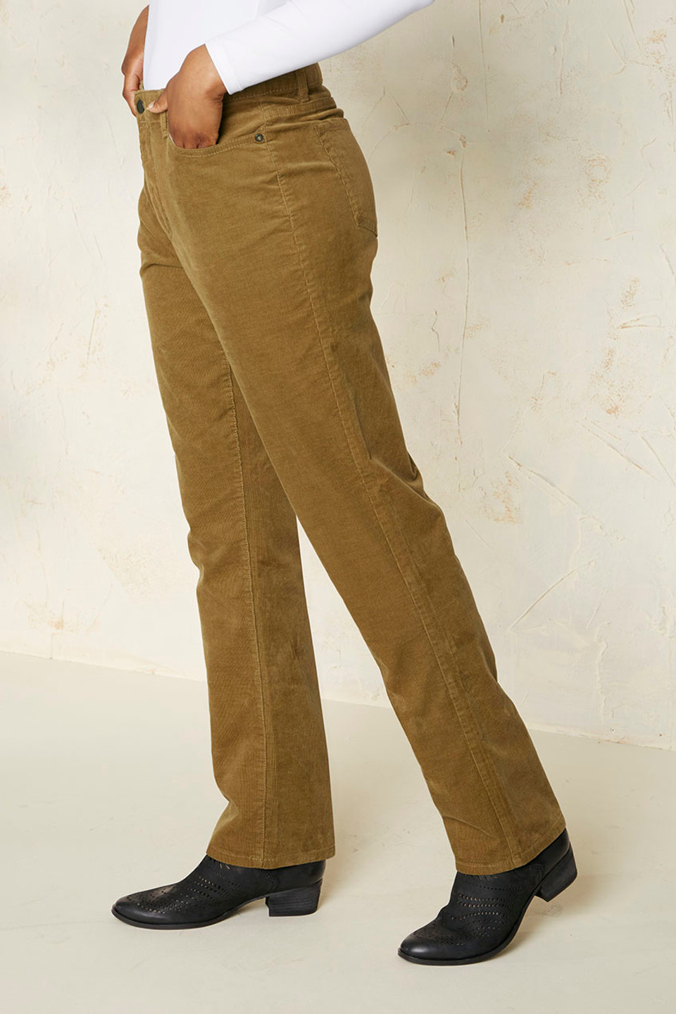 Pinwale Stretch Straight Leg Corduroys