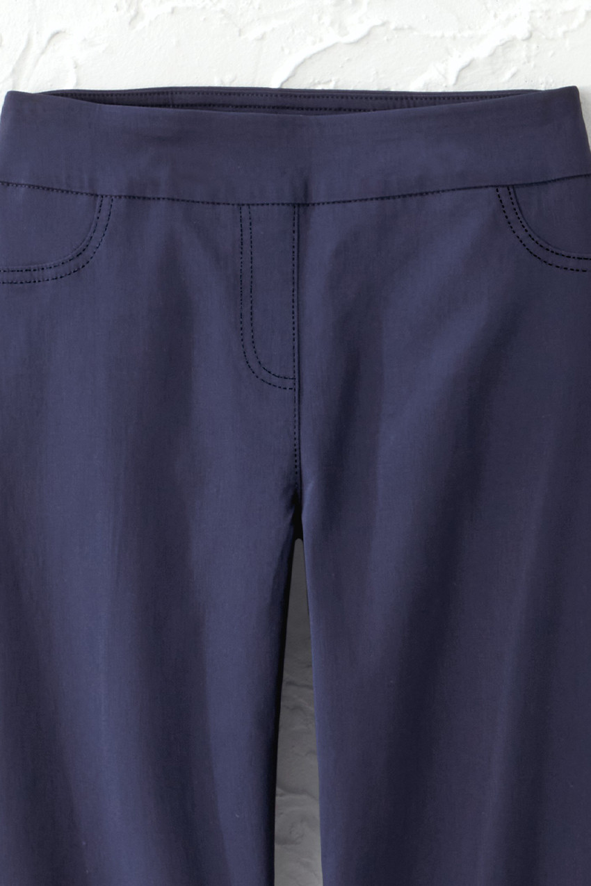 Pull-On Anywear ShapeMe® Cropped Pants