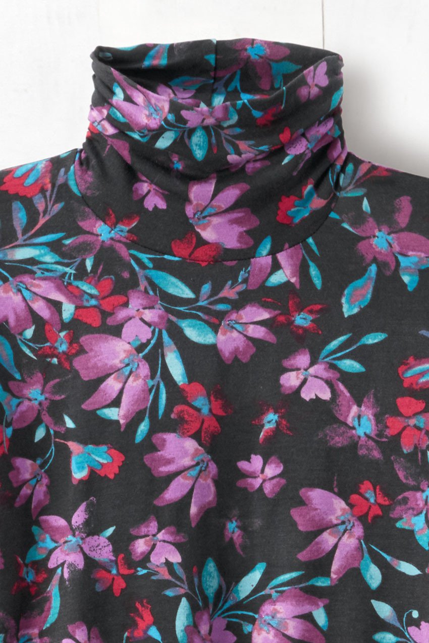 PrimaKnit® Midnight Blossom Turtleneck