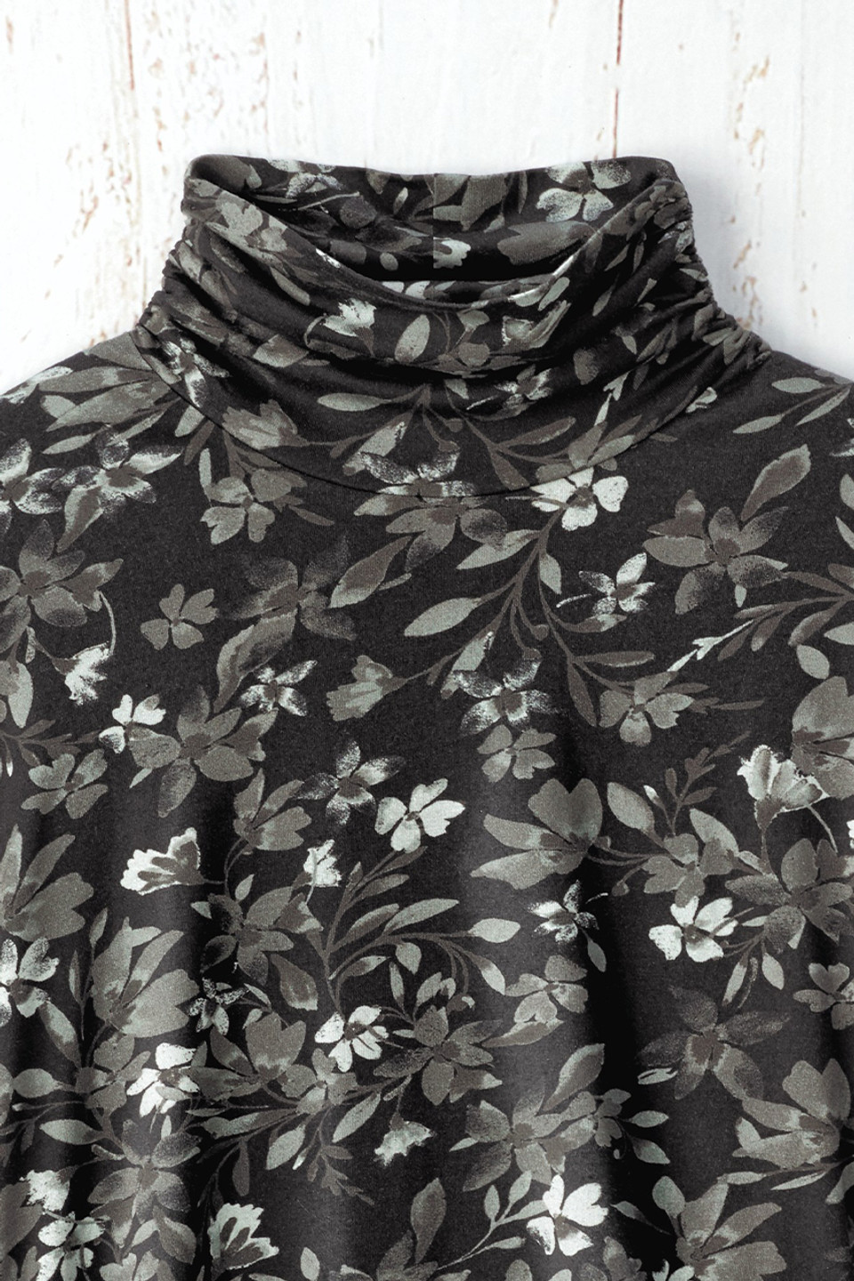 PrimaKnit® Midnight Blossom Turtleneck