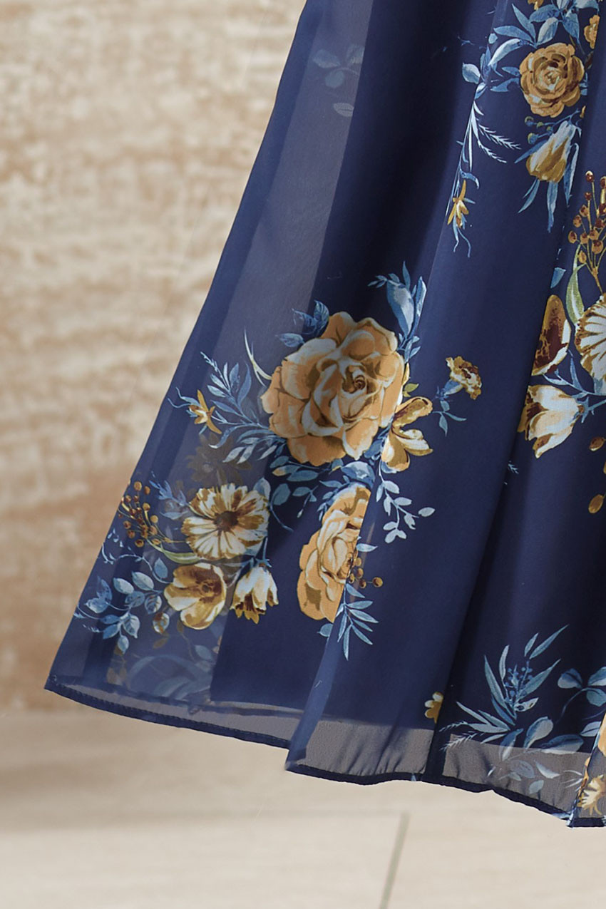 Garden Flutter Maxi Dress