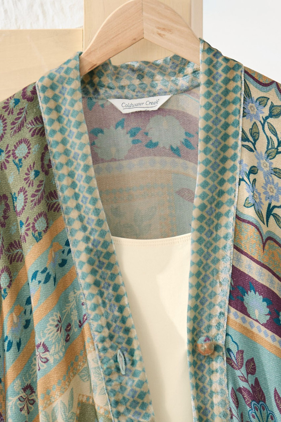 Patchwork Flora Topper