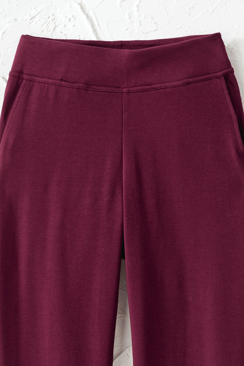 Endless Comfort Slim Leg Pants with Pockets