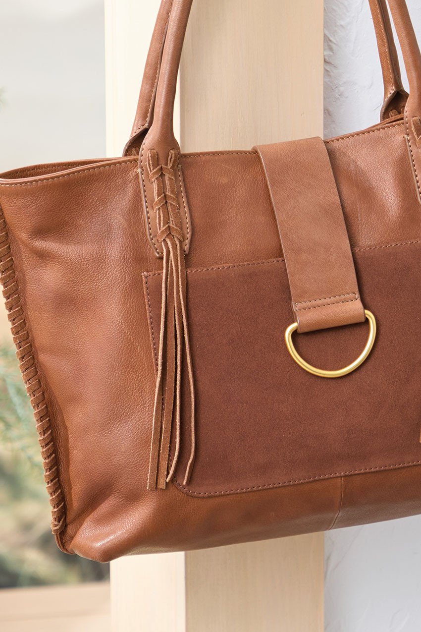 Willow Tassel Leather Bag