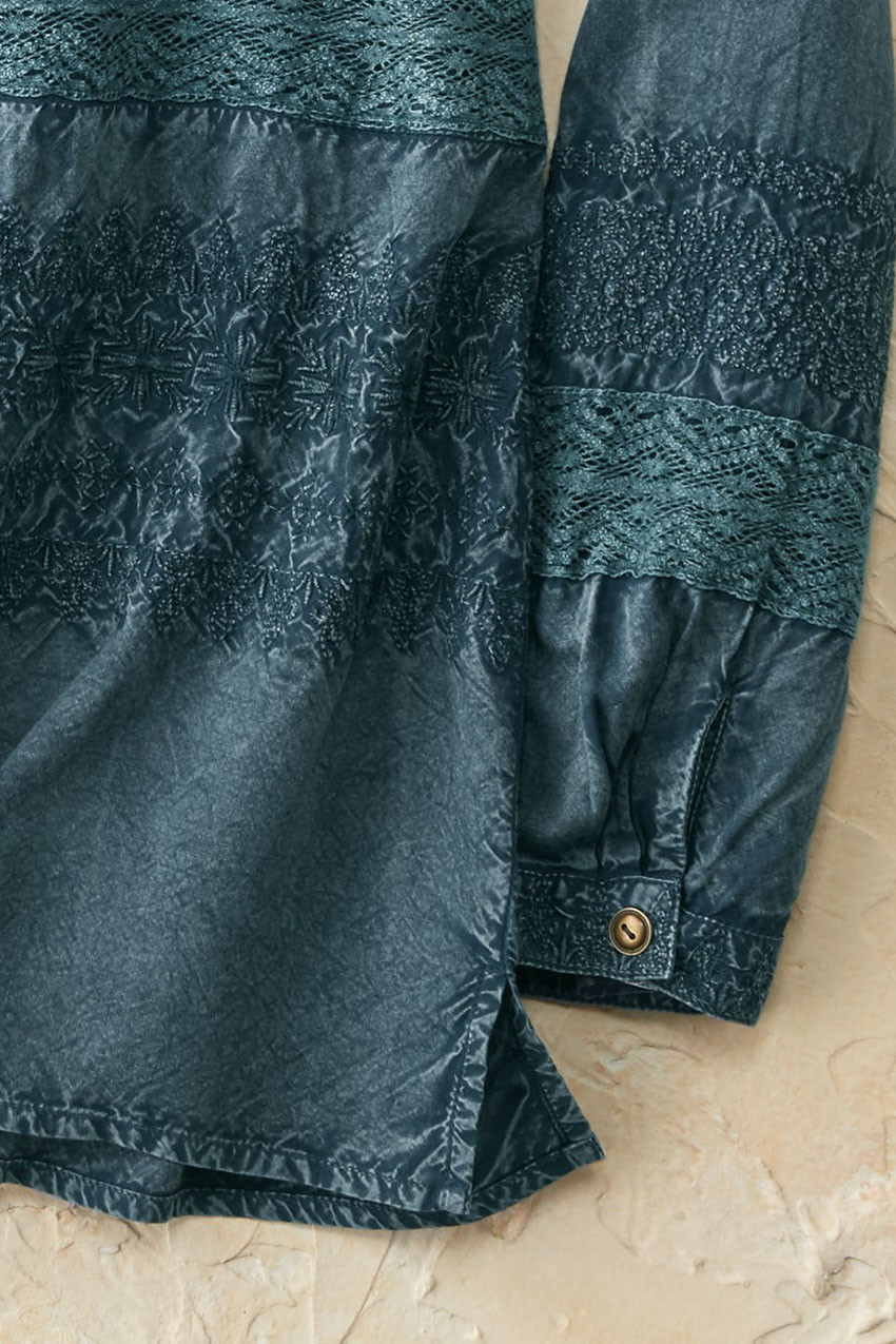 Vintage Lace Touch Top