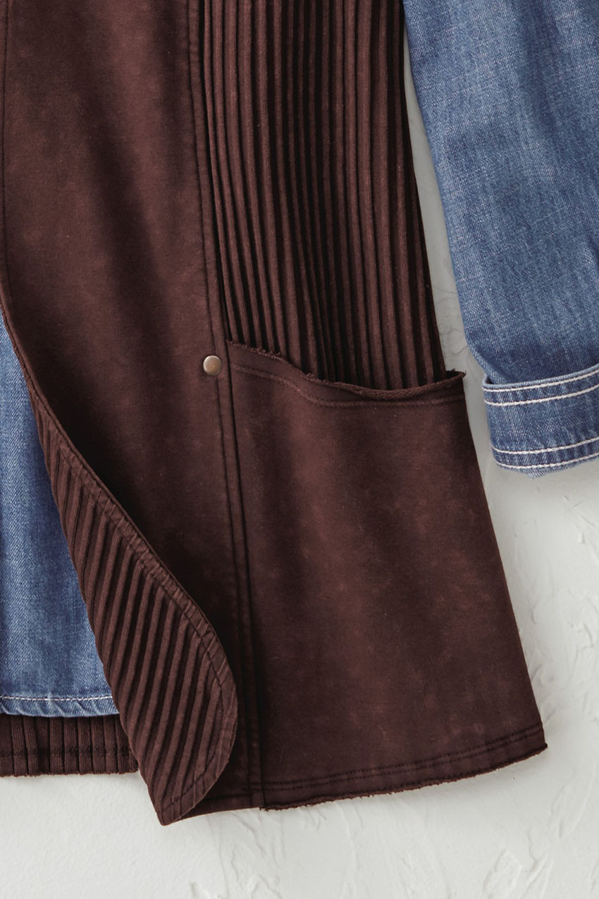 Rustic Ribbed Knit Vest