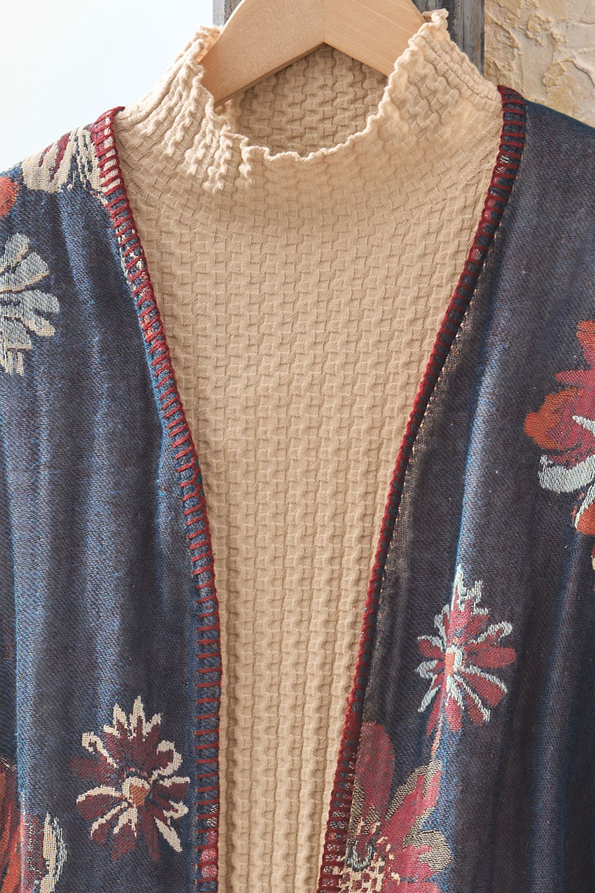 Floral Artistry Topper