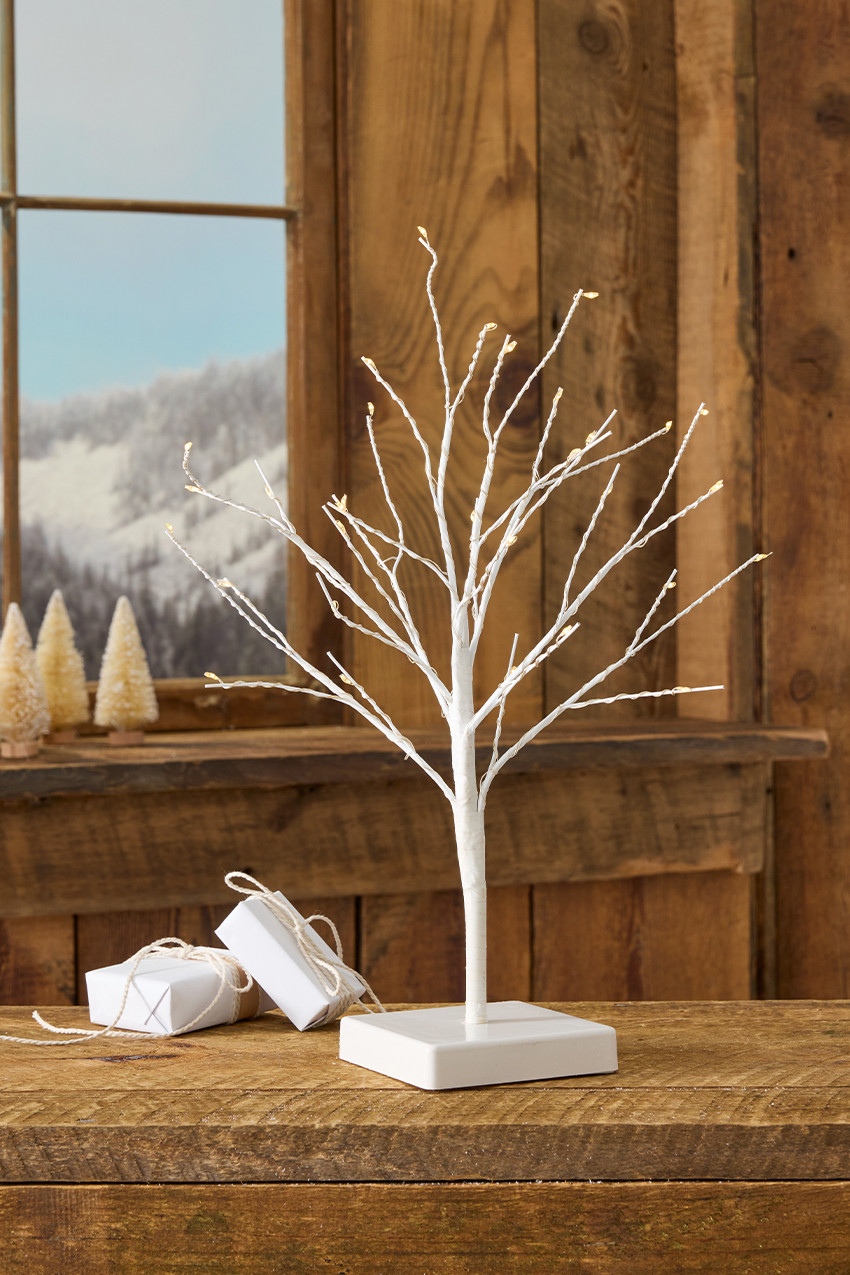 Woodland Glow Light Up Tree