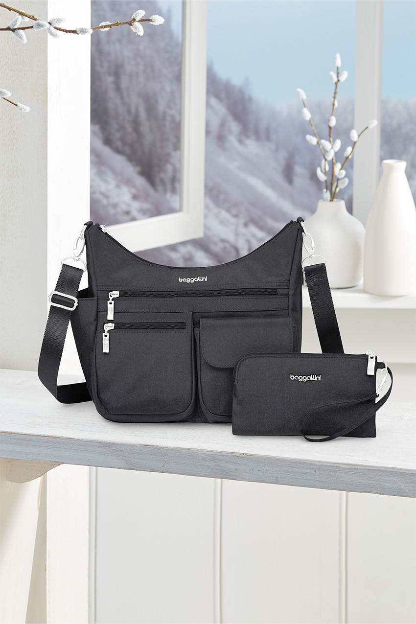 Modern Everywhere Bagg by Baggallini®