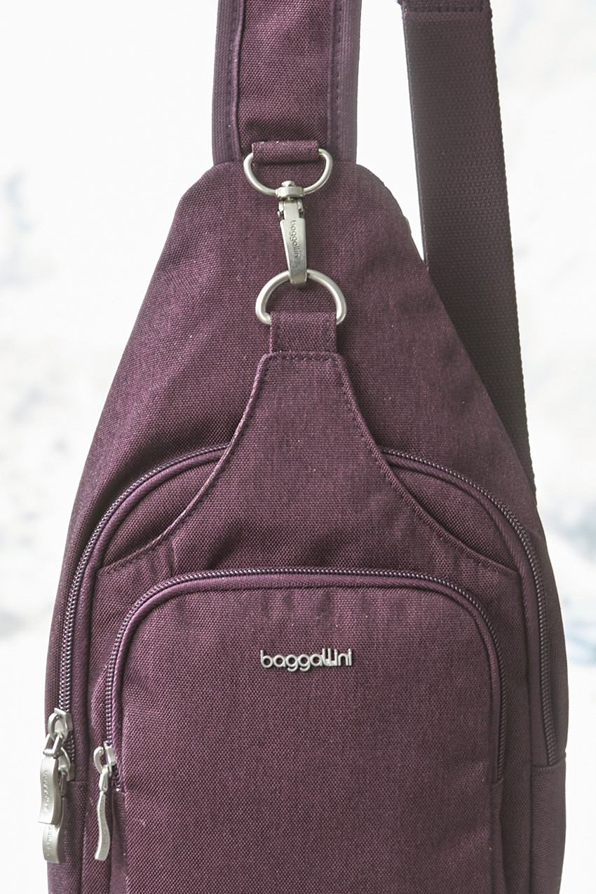 Central Park Sling by Baggallini®