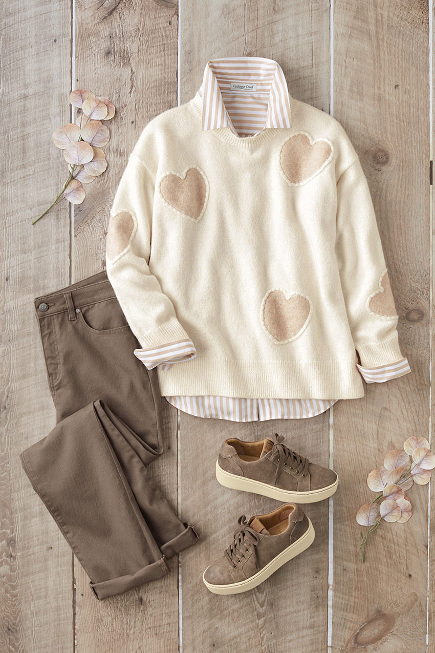 Heartful Twist Embroidered Sweater