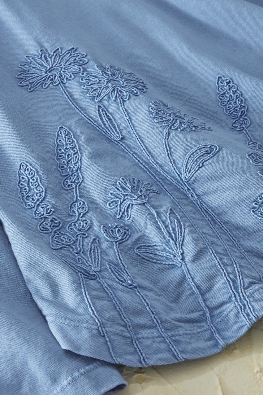 Budding Embroidery Tee