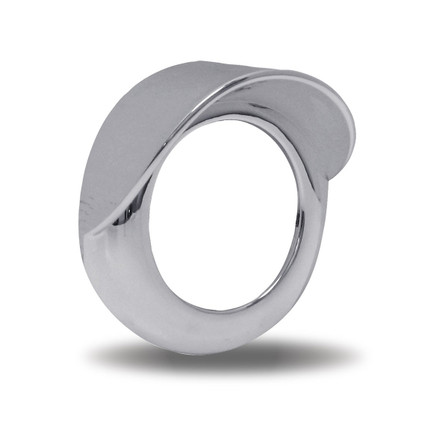 2 1/2" CHROME PLASTIC "LOCK ON" BEZEL WITH VISOR